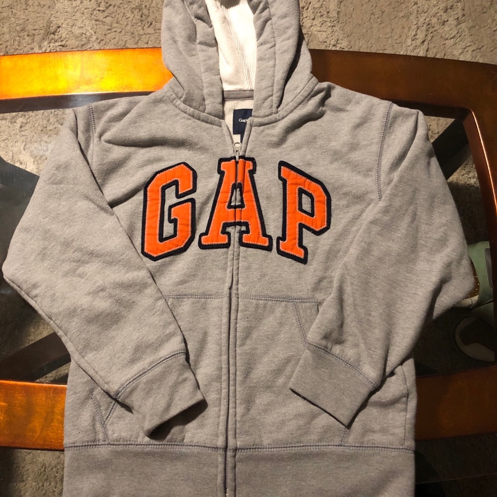 Boys GAP zip up hoodie